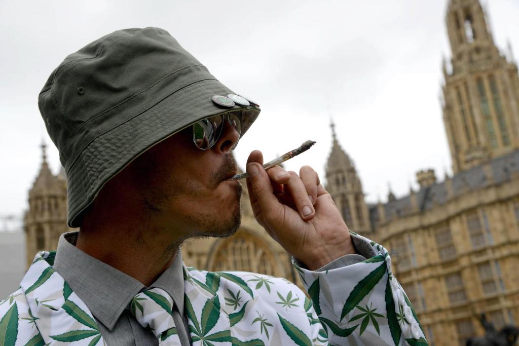 weed protest parliament uk