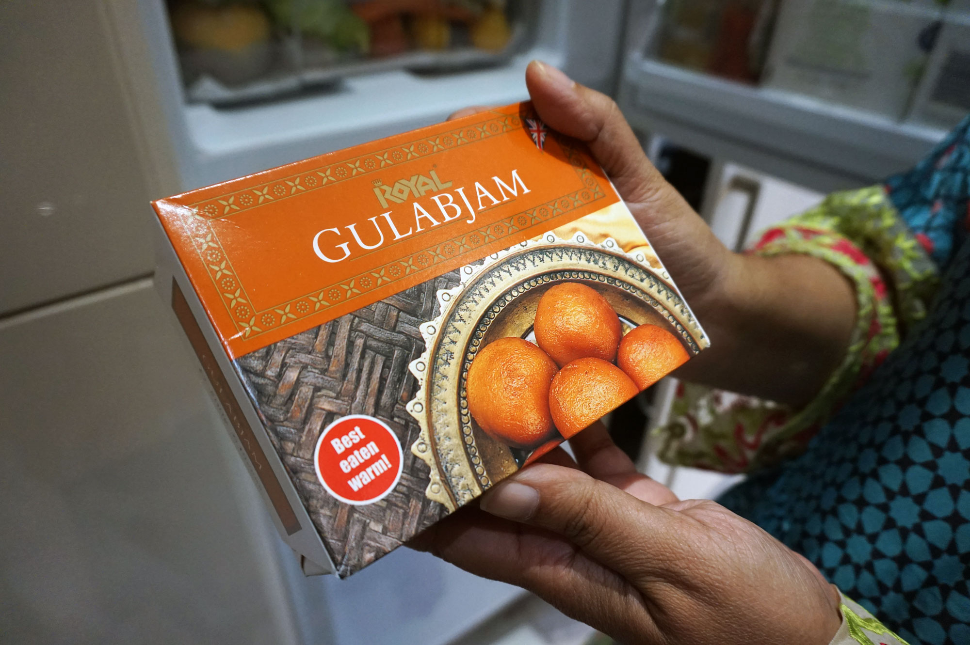 1541091261017-asma-khan-fridge-tours4