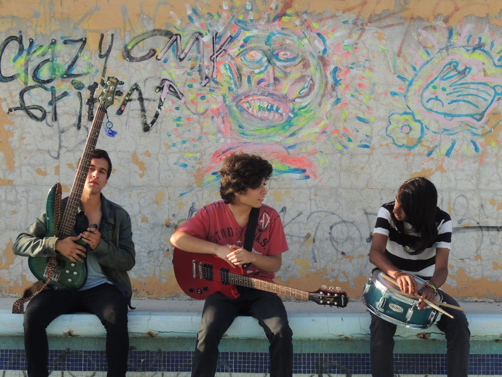 Cuatro propuestas perronas de música estridente desde el underground mexa