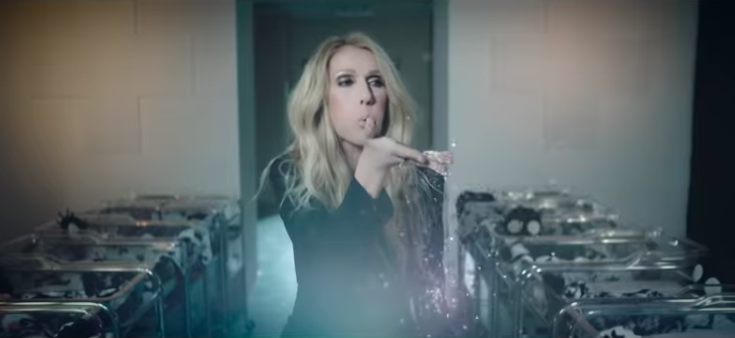 Zobaczcie, jak Céline Dion wyzwala dzieci od płci binarnej za pomocą brokatu