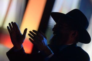 A man yelled “Heil Hitler! Heil Trump!” in Baltimore during classic play about Jewish family