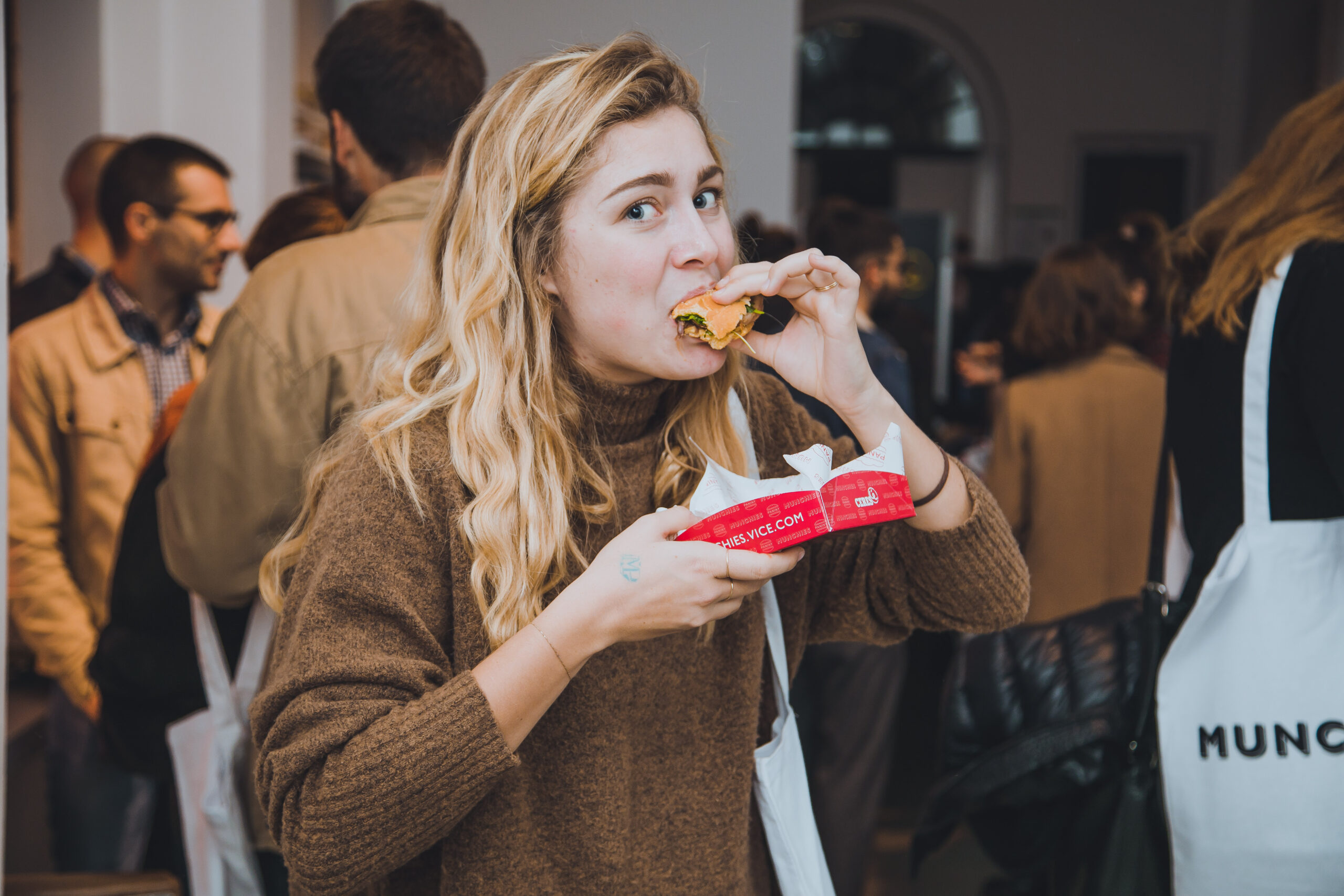 Sofia-Viscardi festa munchies