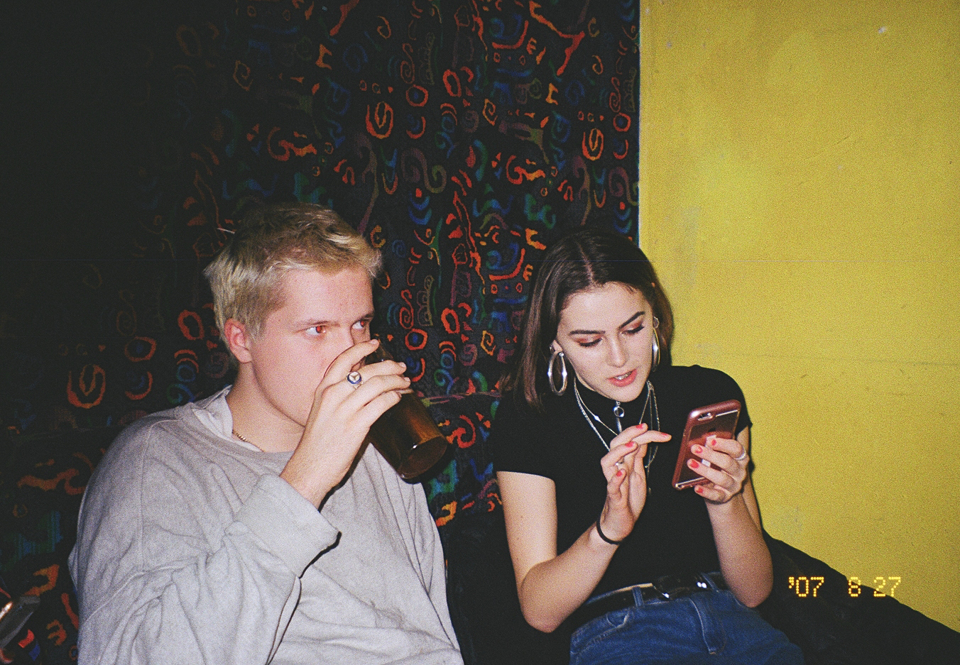 dating twenties