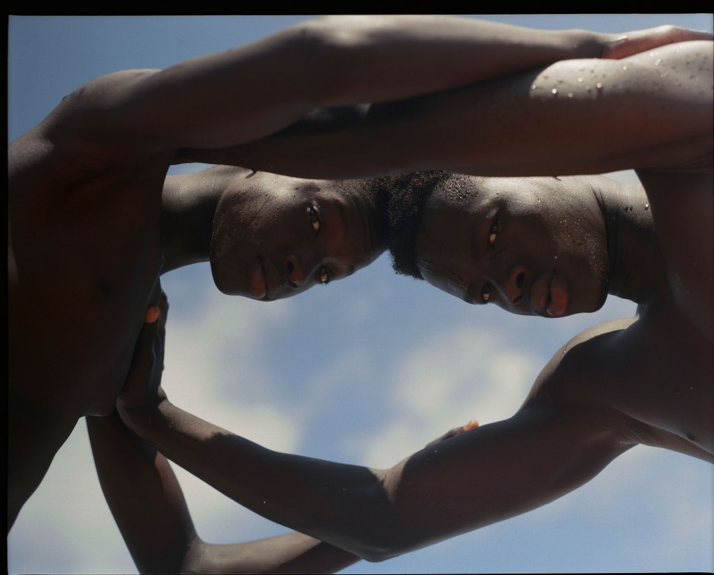 a photographic story of a family’s journey from sudan to tel aviv as refugees