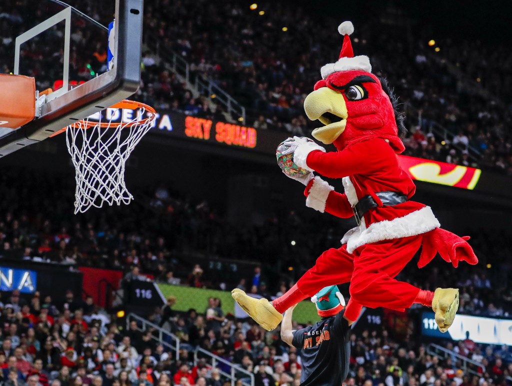 Holiday Gift Guide for Your Favorite NBA Player