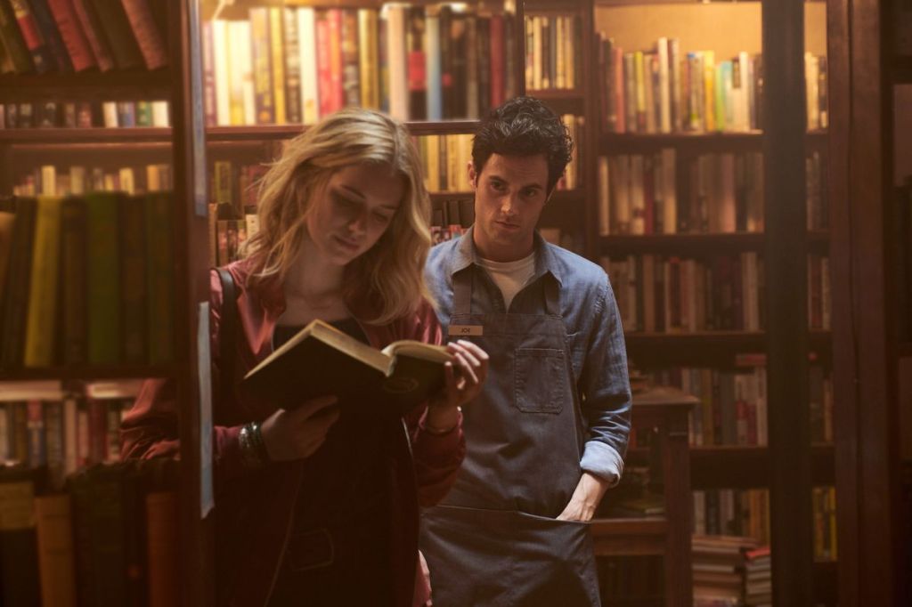 Serialul Netflix care transformă un psihopat în bărbatul visurilor tale