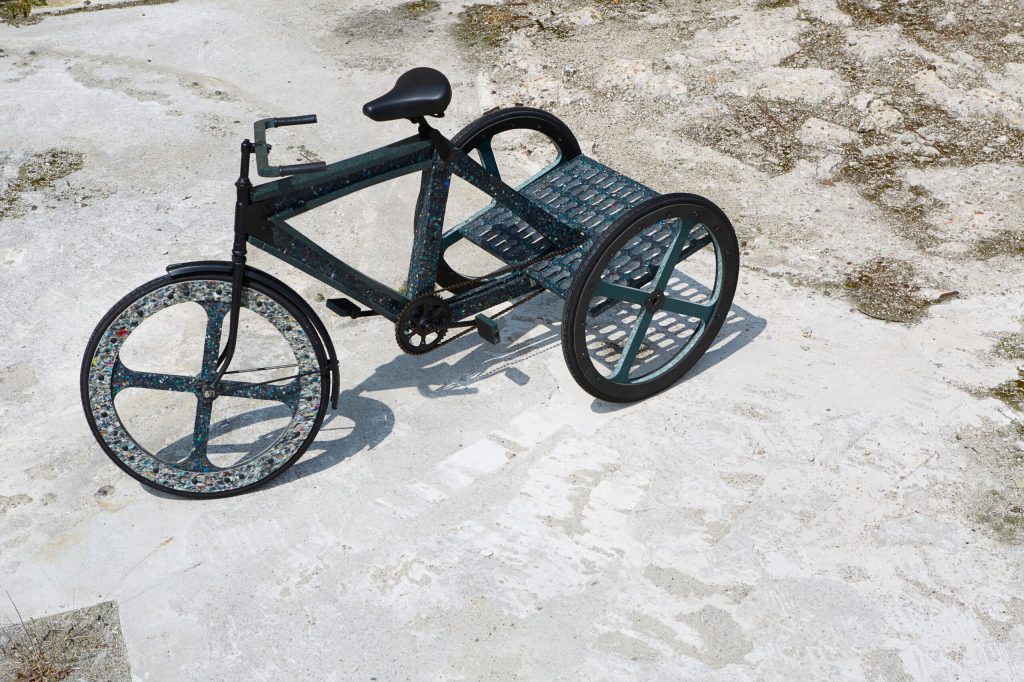 Thomas Hoogewerf ontwierp een fiets van gerecycled plastic