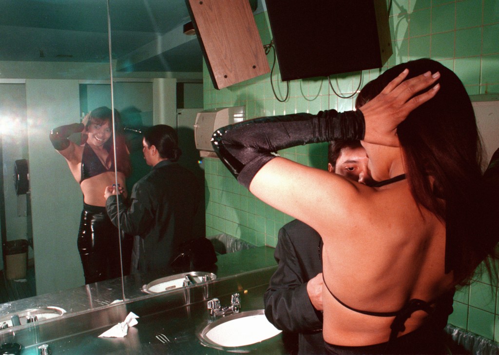 Fotografias da vida nocturna de Nova Iorque nos anos 90