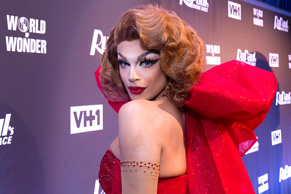 ‘Drag Race’ Star Valentina Identifies as Non-Binary