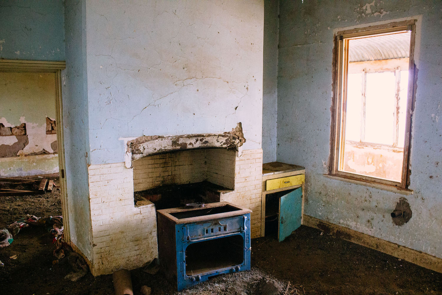 1547528233180-abandoned_SA-1