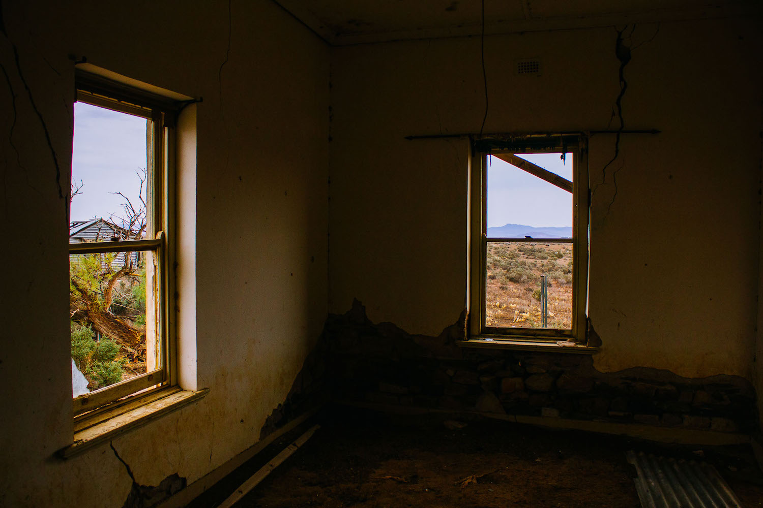 1547528421839-abandoned_SA-3