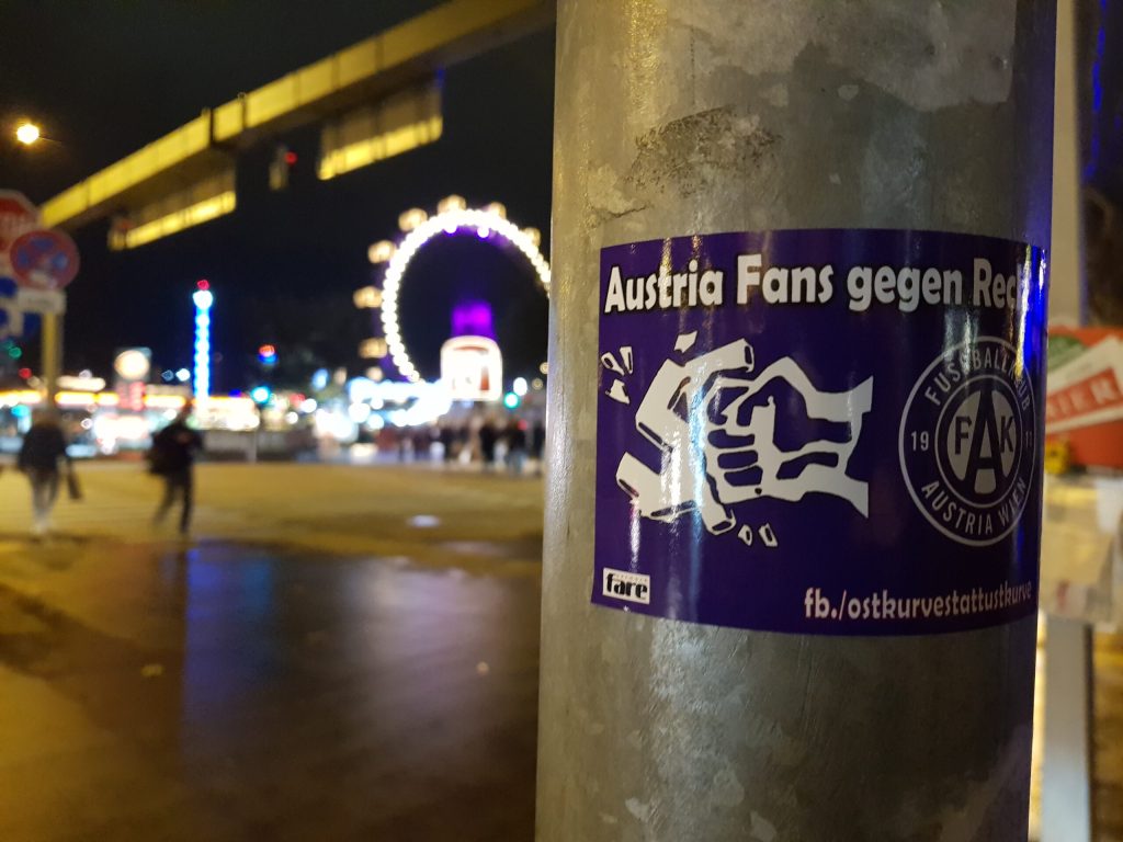 Wiener Austria: Neonazis zeigen Reichskriegsflagge und brüllen rassistische Parolen