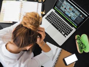 Why are business schools still struggling to recruit women, vice, education
