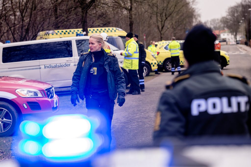 Sådan reagerer det danske politi, når du truer din skole på sociale medier