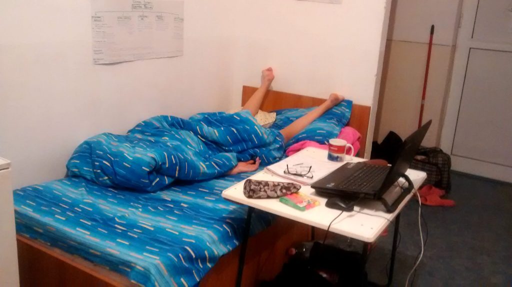 Viața intimă din căminele studențești din România