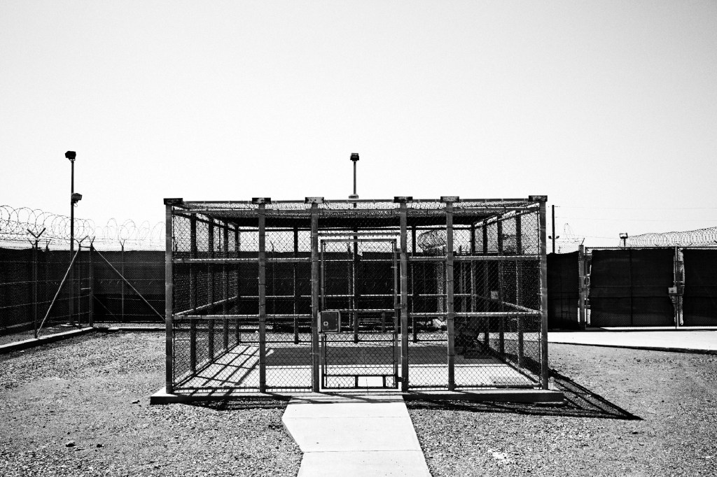 Du Vatican à Guantanamo, comment les tortionnaires apprennent à faire mal