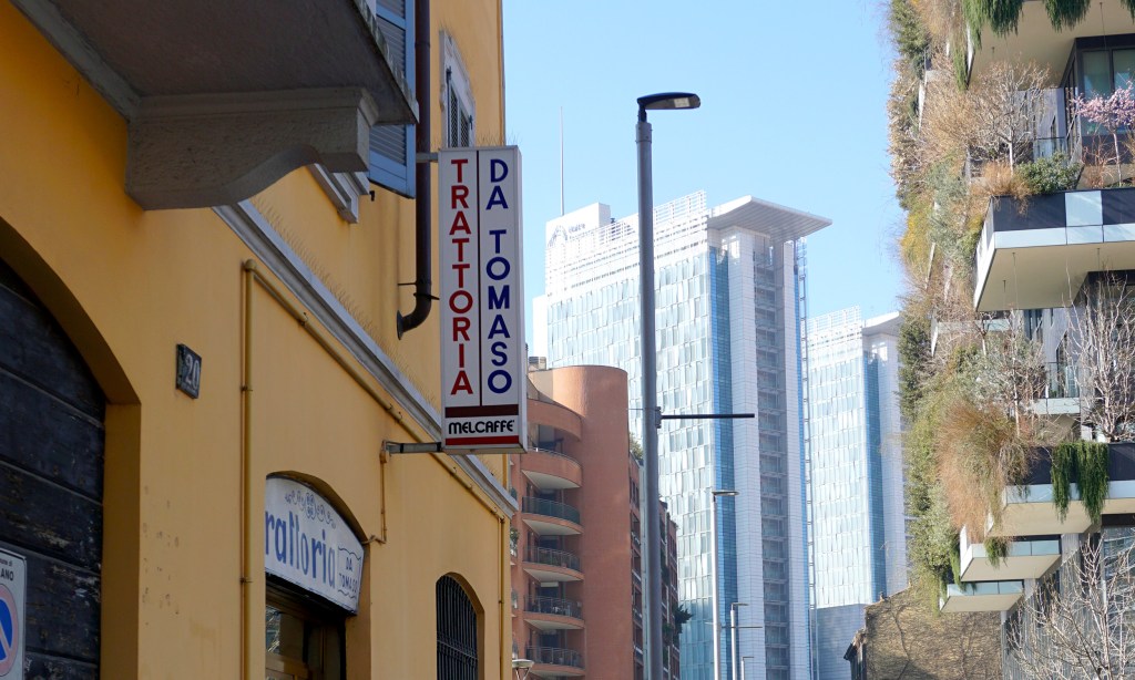 La vecchia trattoria che resiste agli snob e alla Milano del Bosco Verticale
