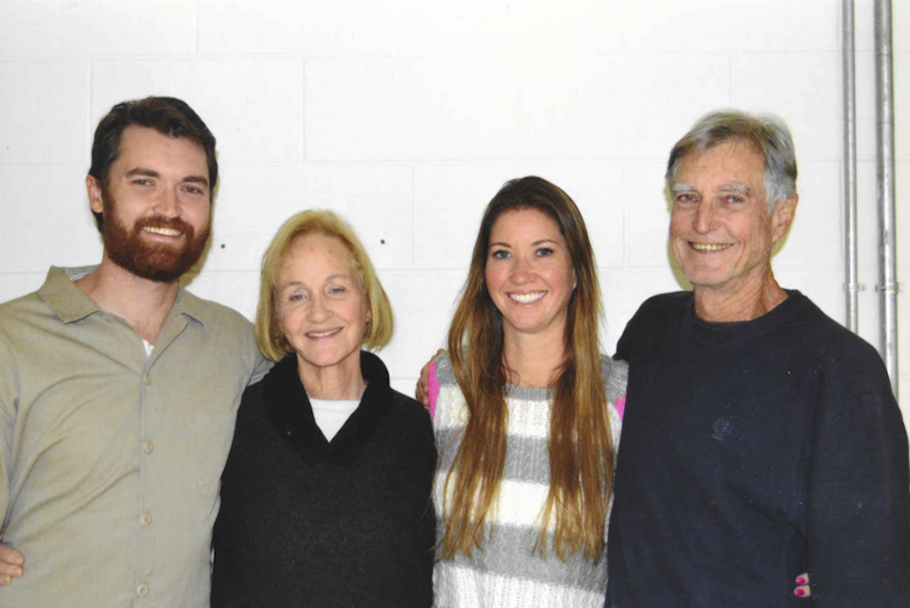 1553496584023-family-prison-photo-