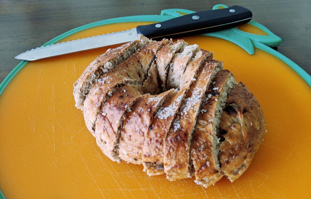 Actually, Slicing Bagels Like Bread Is Good