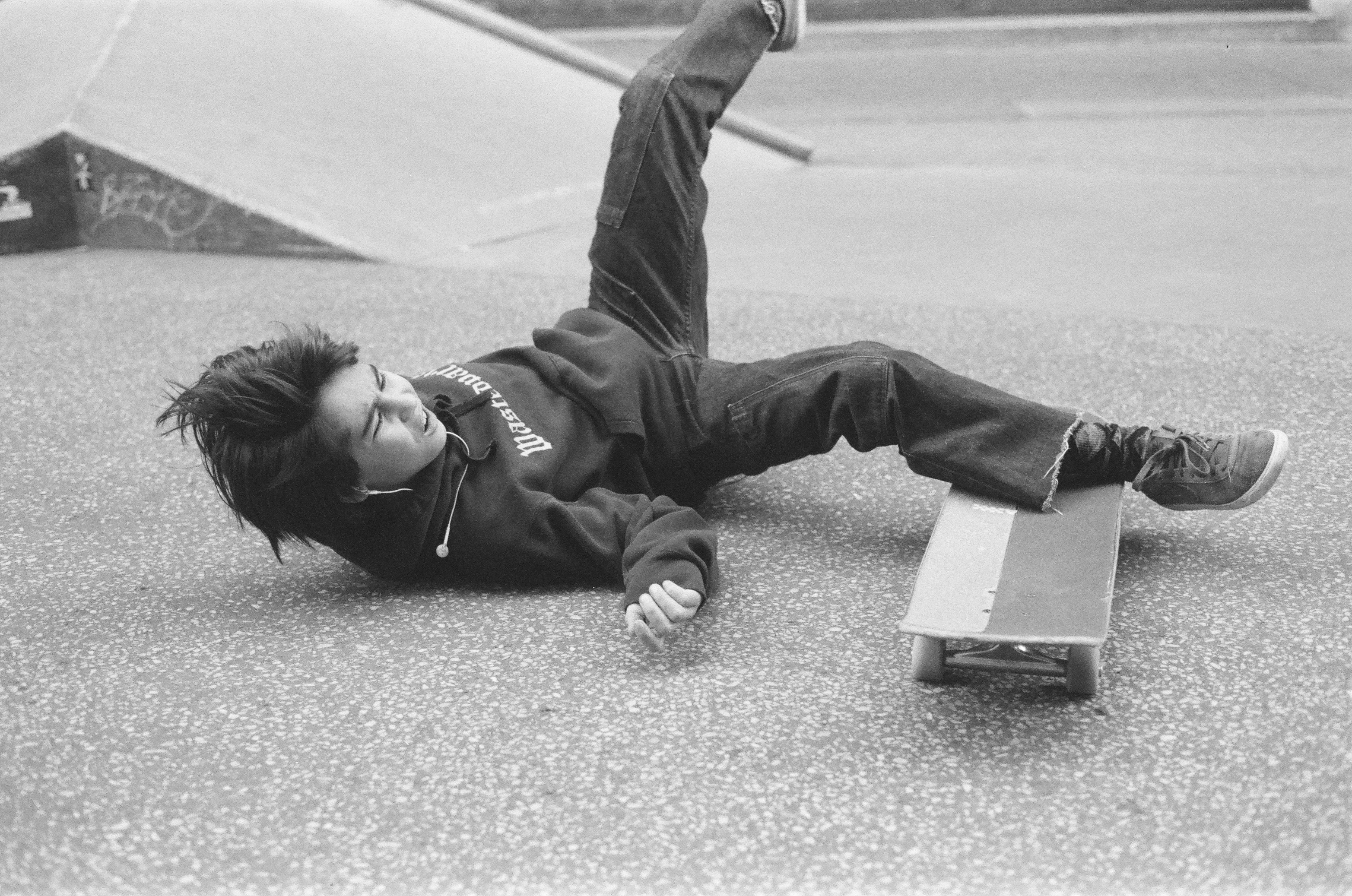 1552562681982-SeanMcGirr_LeonCladelSkater_01