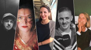 Besucherinnen der Fusion über eine Station der Polizei dort