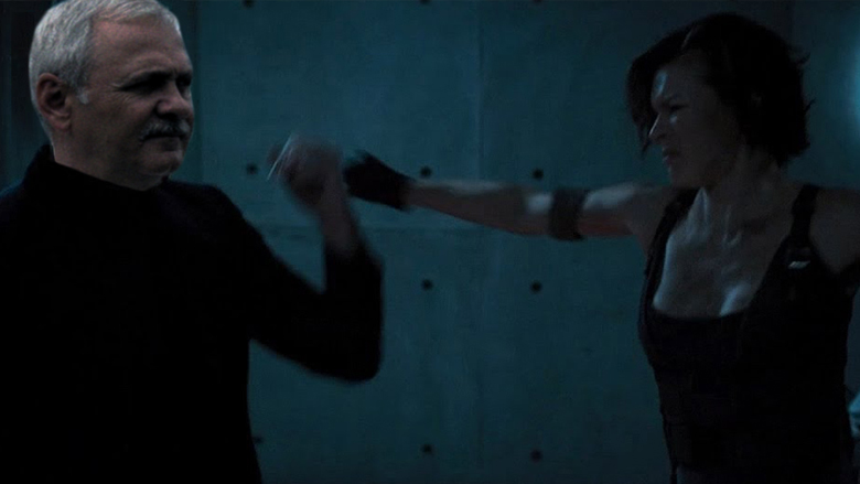 1558272728450-08-Resident-Evil