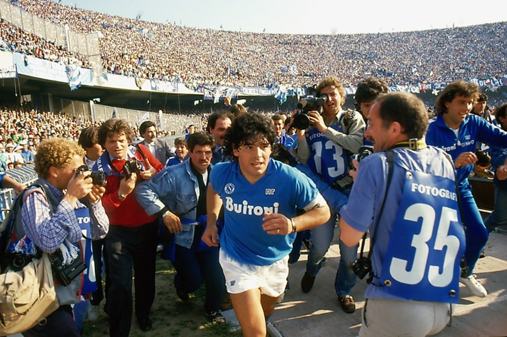 ‘Ik weet niet hoeveel er van Diego over is’ – het turbulente leven van Maradona