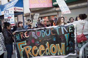 abortion clinic defense counter protesters