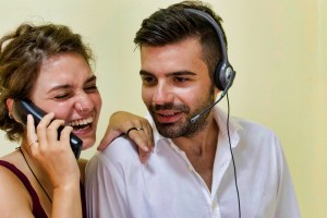 call center, cum e sa lucrezi la call center, apel call center