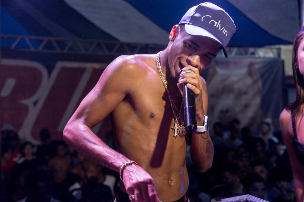 O funk e a criminalização da cultura periférica jovem no Brasil