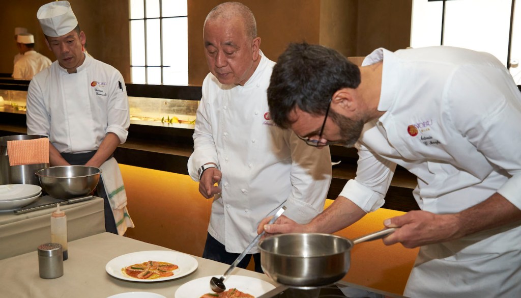 Ho parlato con lo chef che ha fatto innamorare Milano del sushi