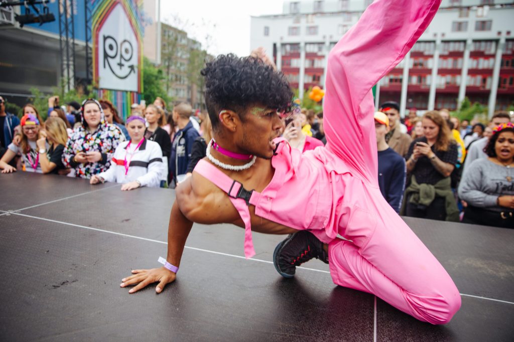 Foto’s van een dampende Rotterdam Pride