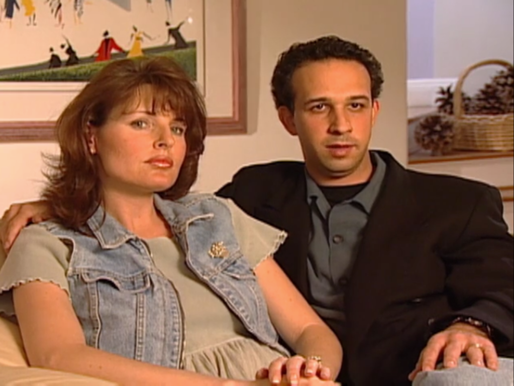 First-Ever ‘House Hunters’ Couple Recalls Their ‘Horrific’ Experience