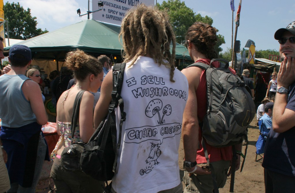 magic mushrooms glastonbury