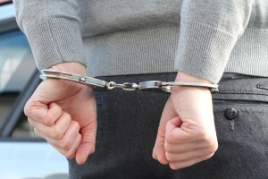 Man cuts off wifes tongue tells police it got stuck while kissing