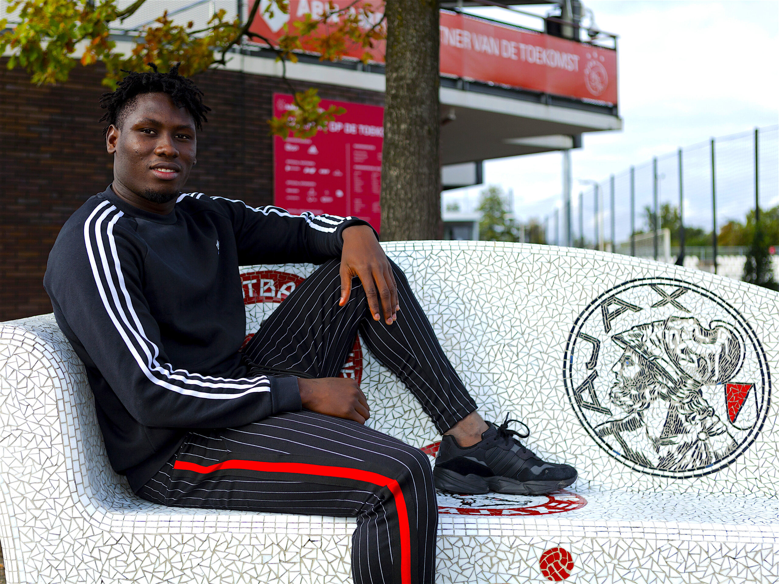 1571811915591-2019-10-17-Lassina-Traore-Bjorn-Martens-0022