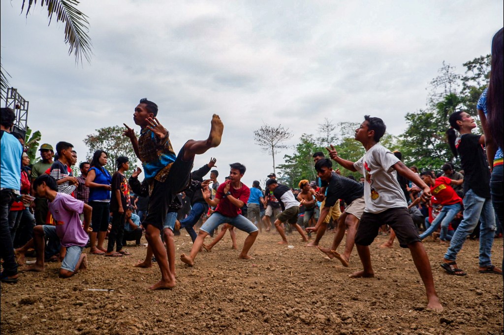 Merasakan Ikut Pesta Antar Dimensi di Banyumas