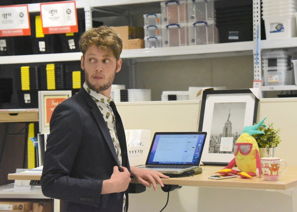 I Timed How Long Office Furniture Stores Would Let Me Work at Their Desks