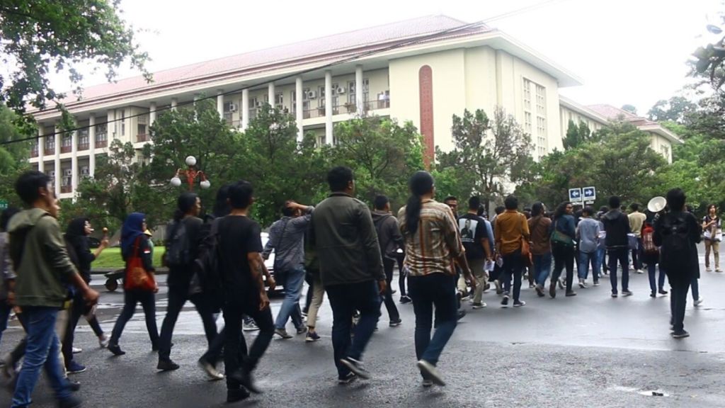 Tagar #UGMBohongLagi trending usai rektorat UGM Langgar Janji Bikin Regulasi Kekerasan Seksual