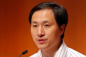 Ilmuwan Tiongkok He Jiankui yang mengklaim telah mengubah gen bayi
