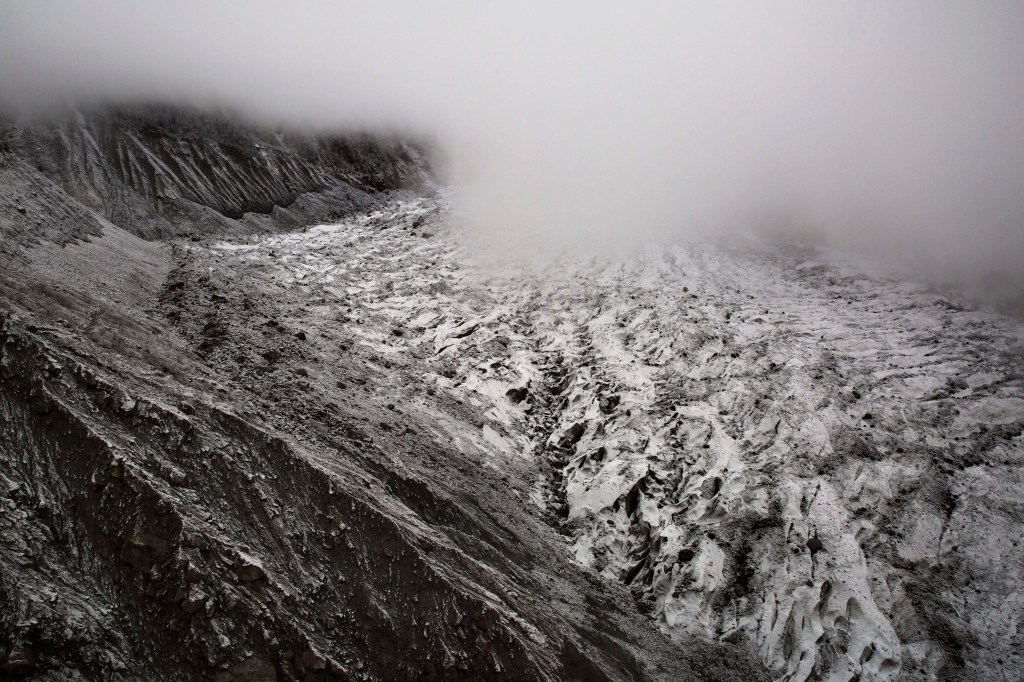 Científicos descubren virus desconocidos y ancestrales en un glaciar