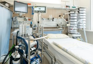 13 March 2020, Saxony, Dresden: An intensive care bed on an intensive care unit at the University Hospital Dresden. (Photo by: Ronald Bon'/picture-alliance/dpa/AP Images​)