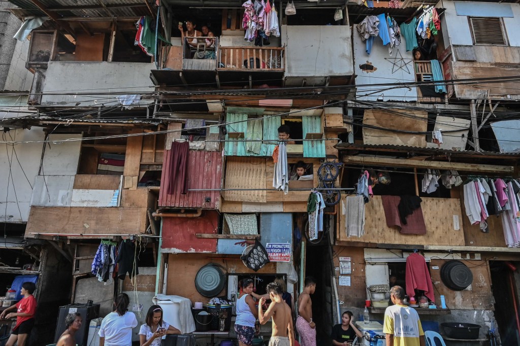 For Many Filipinos, Social Distancing is Not an Option