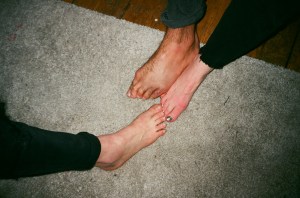 relatie poliamoroasa, relatie, poliamorosi, izolare, coronavirus