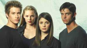 roswell tv show cast