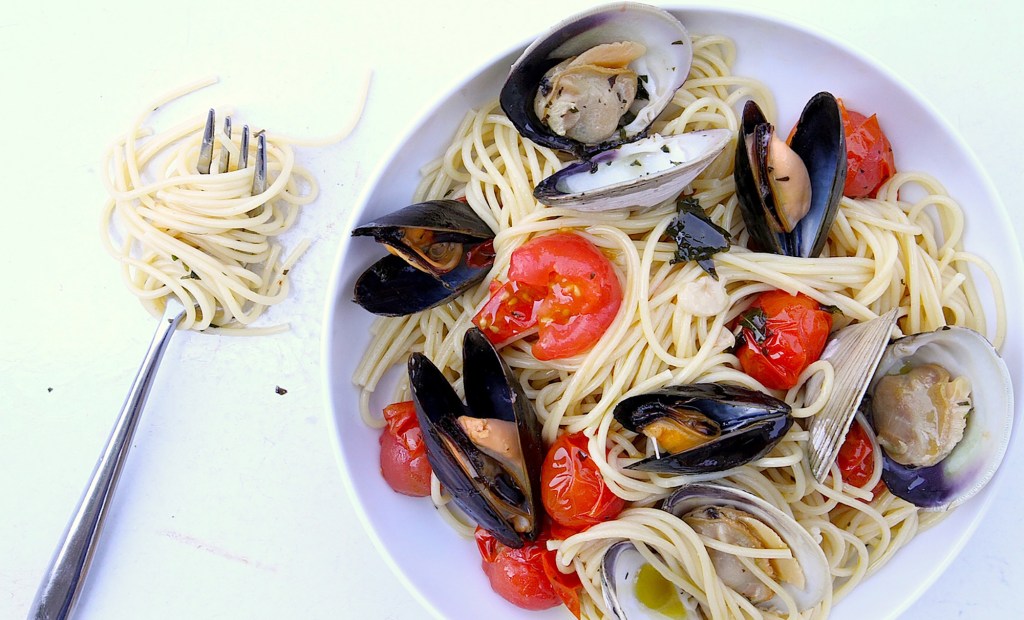 anxiety-relief-cooking-tomatoes