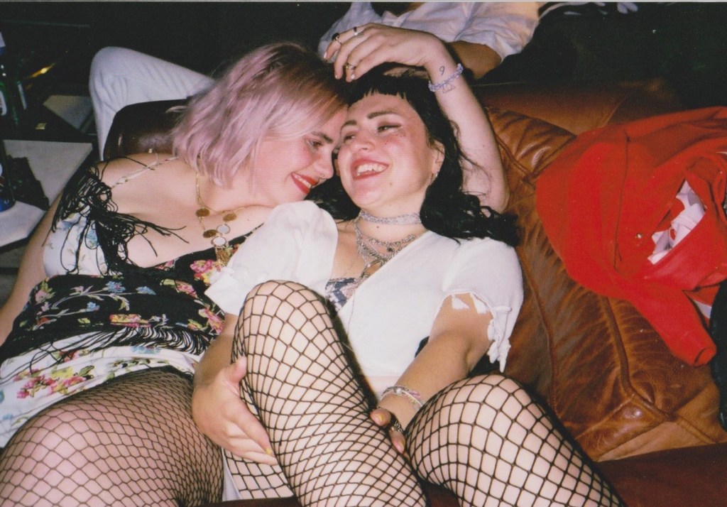 Ce spun despre tine gusturile pe care le ai în materie de lesbiene și bisexuale