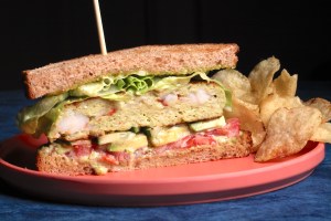 Panino gamberi e pesto