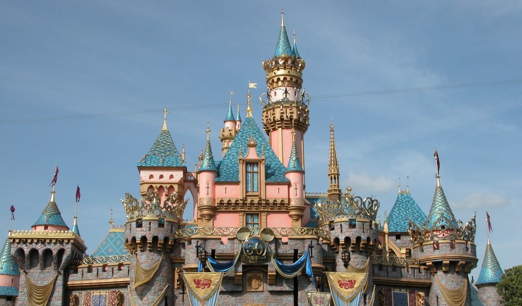 Want to Be a ‘Disneyland Editor’? A Bay Area Website Is Hiring One
