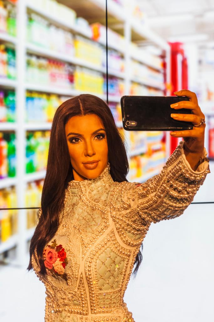 Patung lilin Kim Kardashian